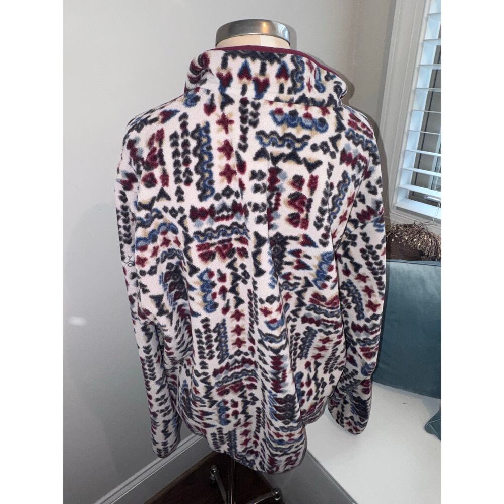 Patagonia Men's Printed Fleece Pullover Jacket in Multi/Maroon - Picture 4 of 4